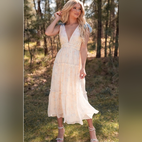 Storia Camila Floral Midi Dress Medium New with Tags - Picture 10 of 10